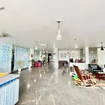 Hotel V-I Near Sea , Puri Private-Park -Gym-Spa Fully-Airconditioned-Hotel Lift-And-Parking-Facilities Breakfast-Included