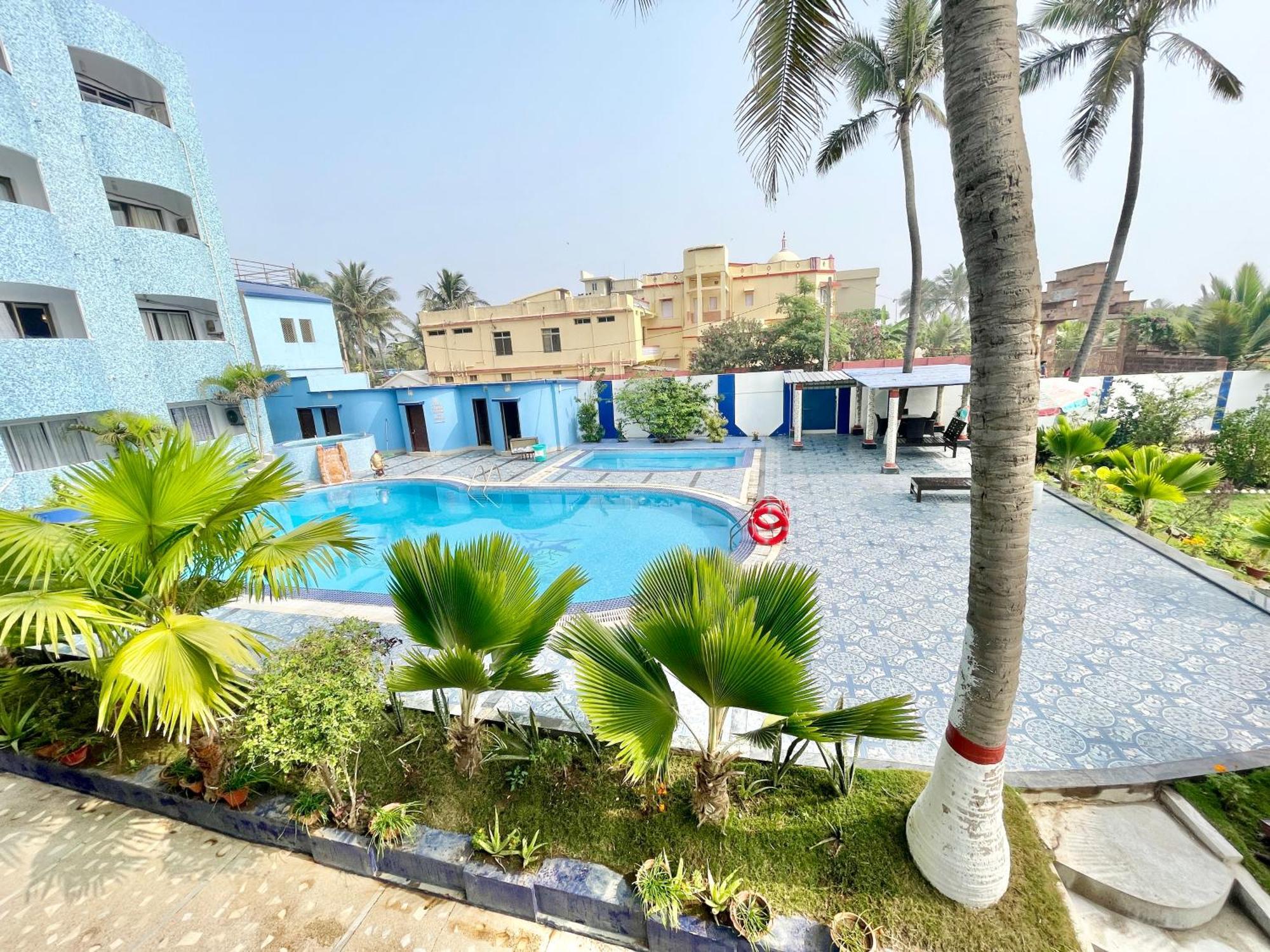 V-i Near Sea , Private-park -gym-spa Fully-airconditioned-hotel Lift-and-parking-facilities Breakfast-included
