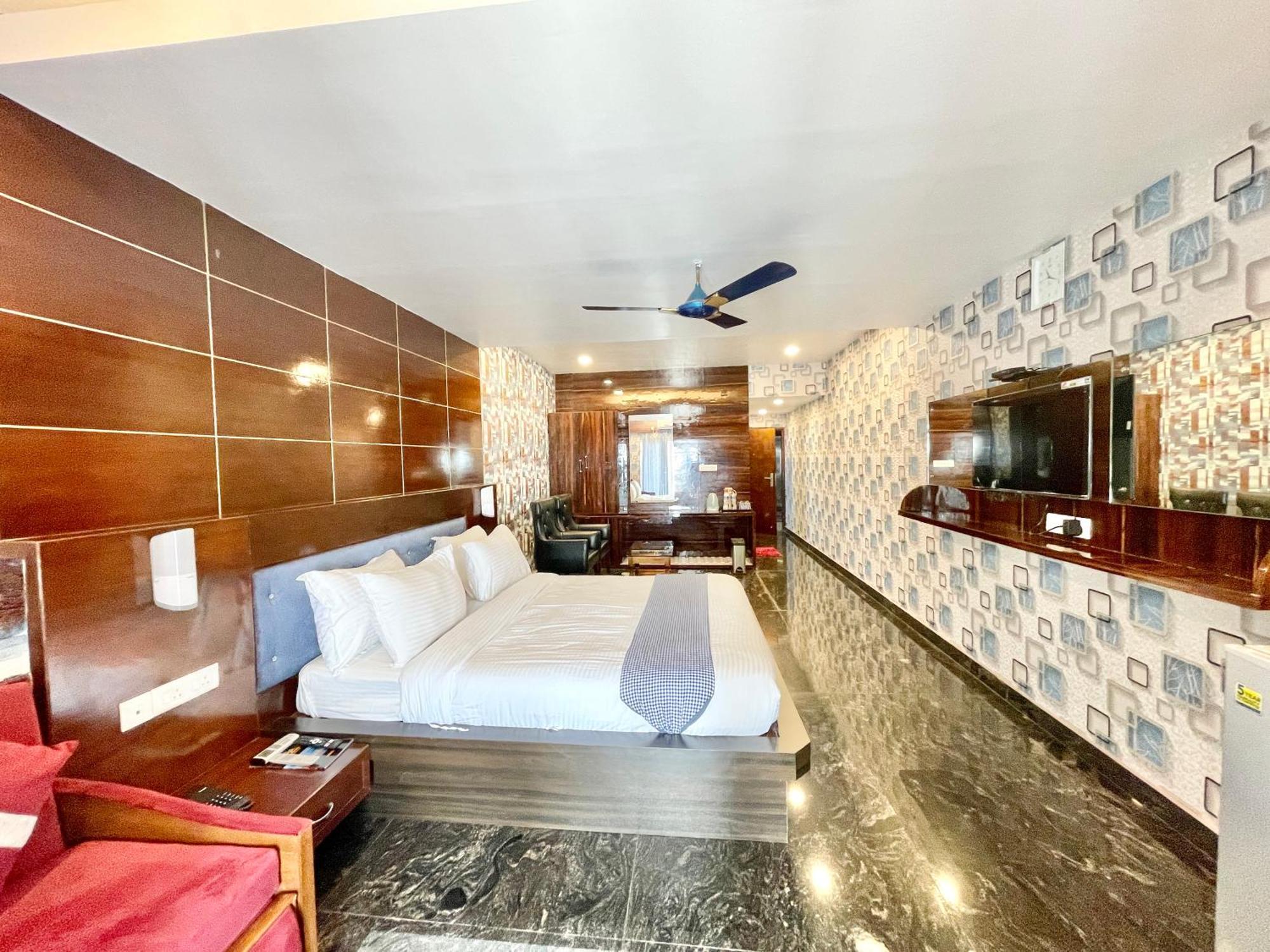 V-i Near Sea , Private-park -gym-spa Fully-airconditioned-hotel Lift-and-parking-facilities Breakfast-included Hotel 4*