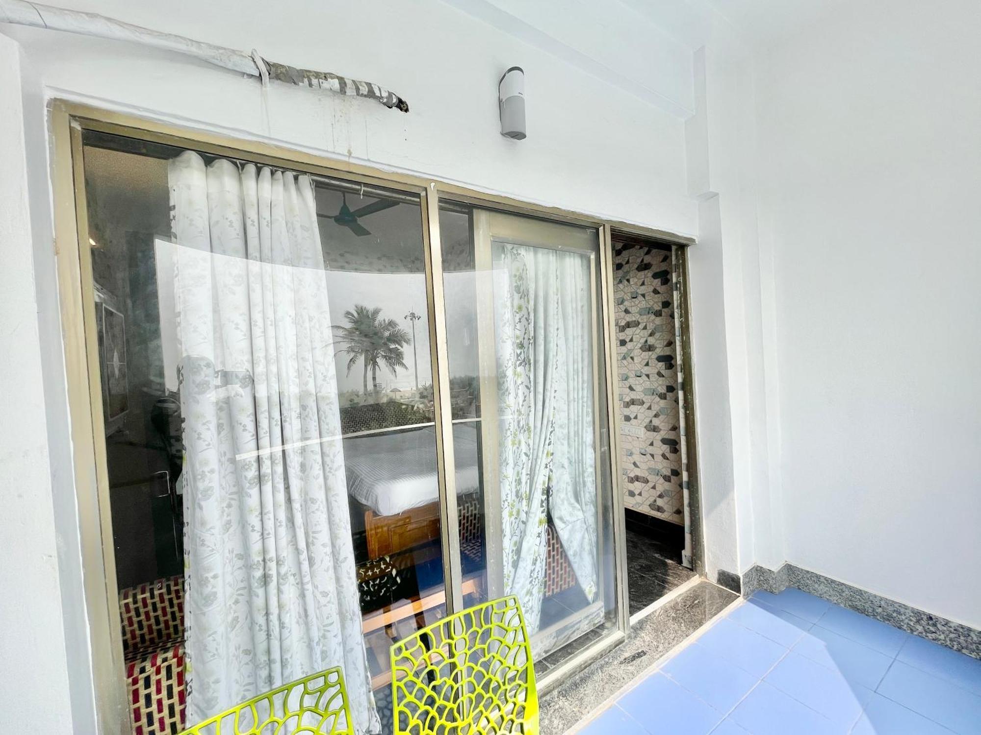V-i Near Sea , Private-park -gym-spa Fully-airconditioned-hotel Lift-and-parking-facilities Breakfast-included Hotel Puri