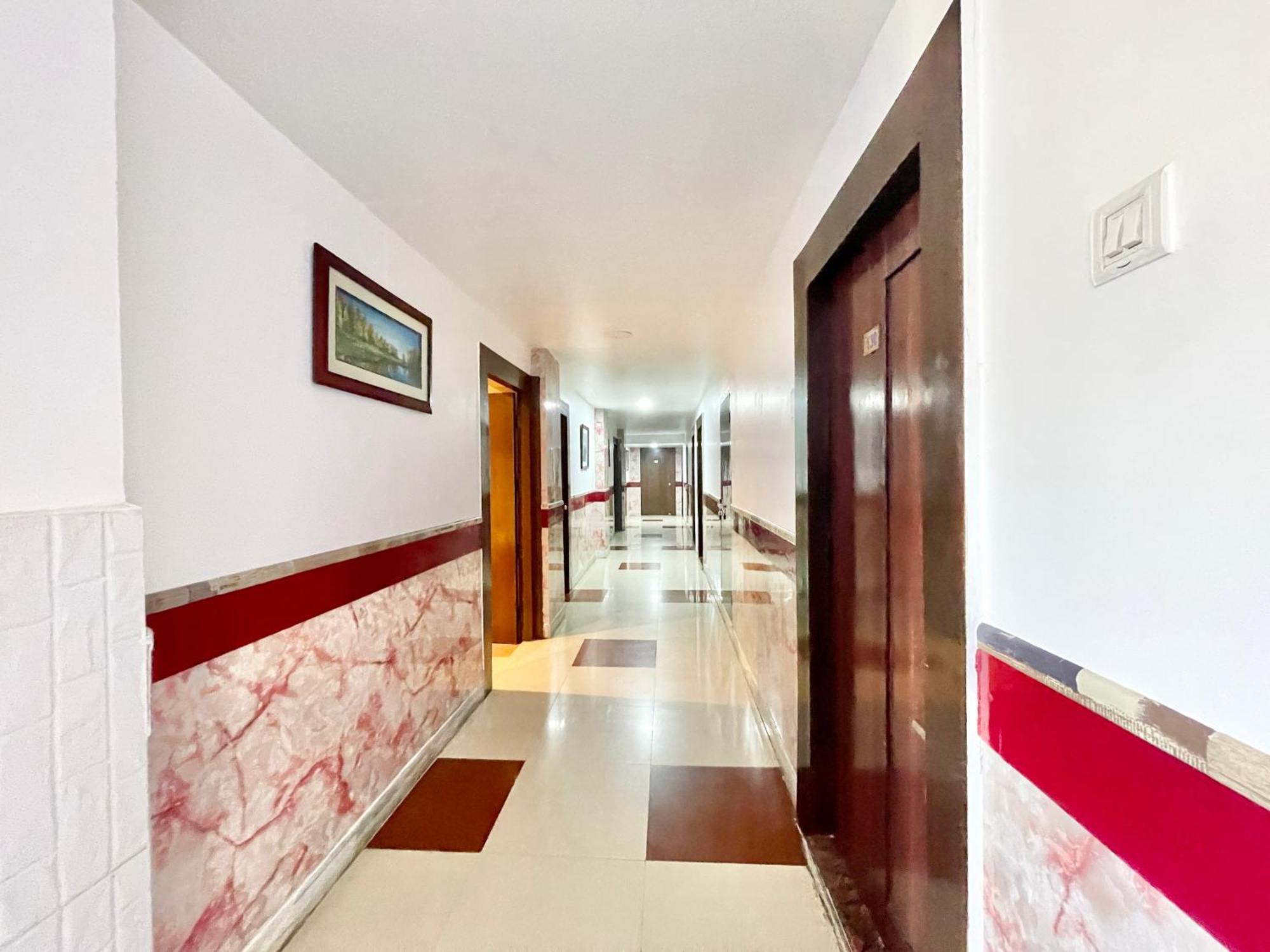 V-i Near Sea , Private-park -gym-spa Fully-airconditioned-hotel Lift-and-parking-facilities Breakfast-included 4*