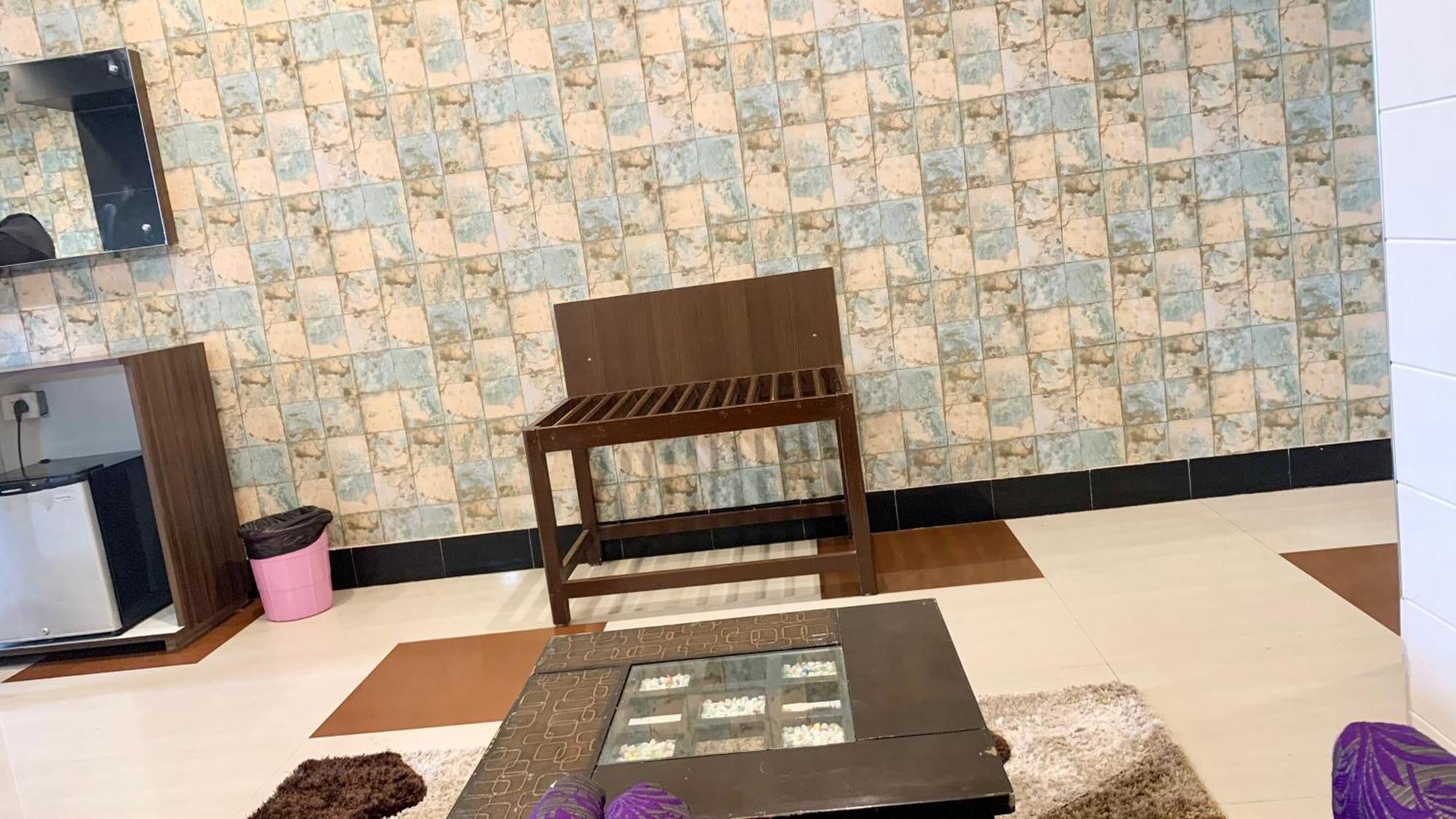 V-i Near Sea , Private-park -gym-spa Fully-airconditioned-hotel Lift-and-parking-facilities Breakfast-included Hotel