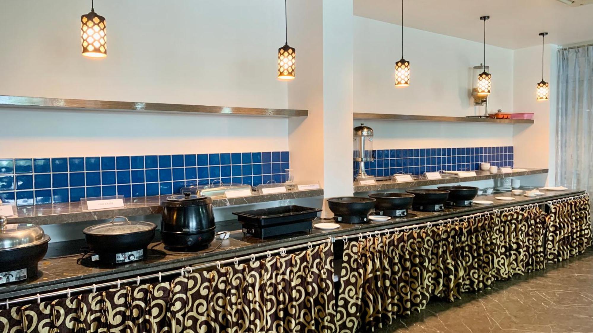 Hotel V-i Near Sea , Private-park -gym-spa Fully-airconditioned-hotel Lift-and-parking-facilities Breakfast-included 4*