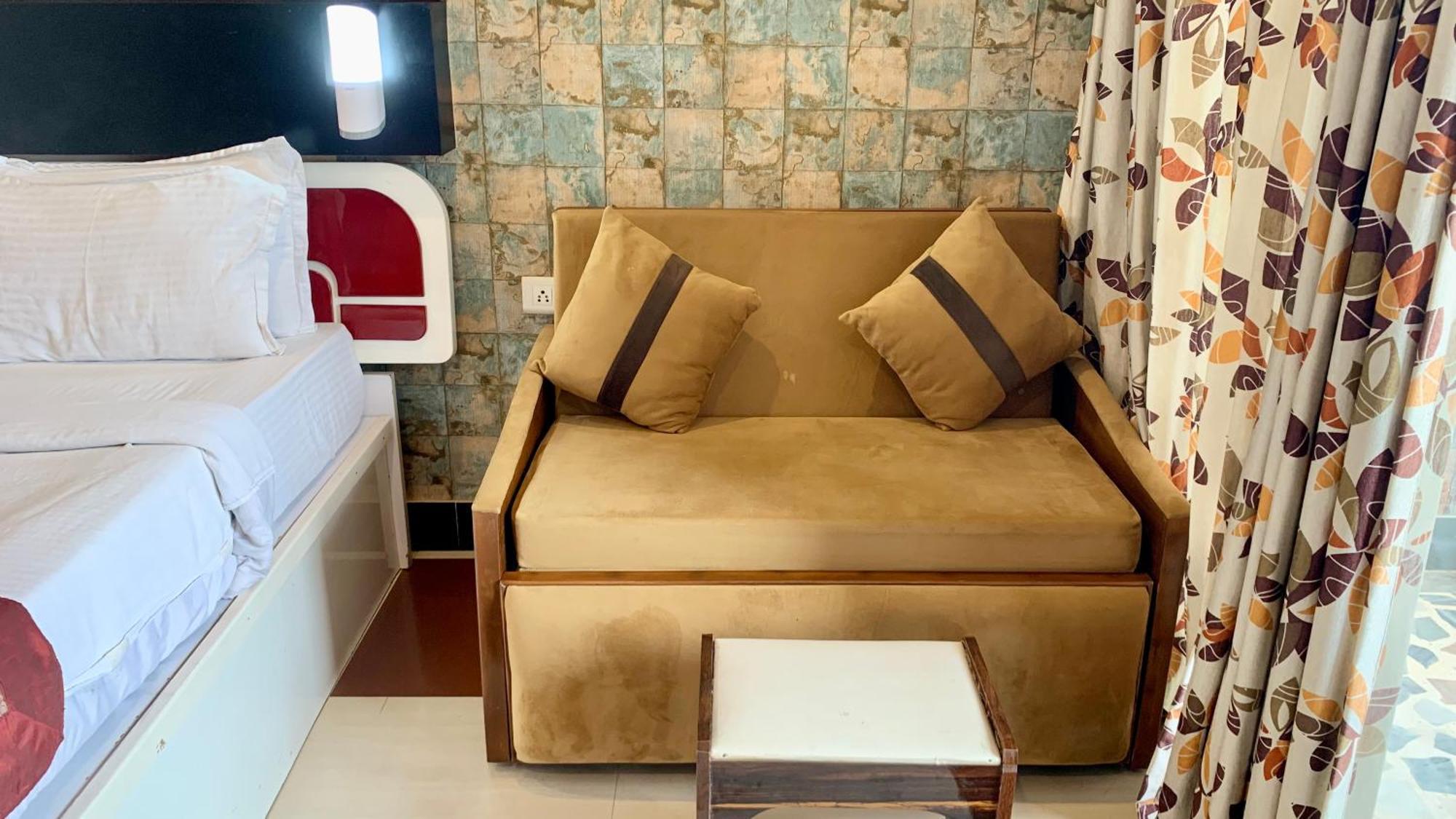 V-i Near Sea , Private-park -gym-spa Fully-airconditioned-hotel Lift-and-parking-facilities Breakfast-included Hotel 4*