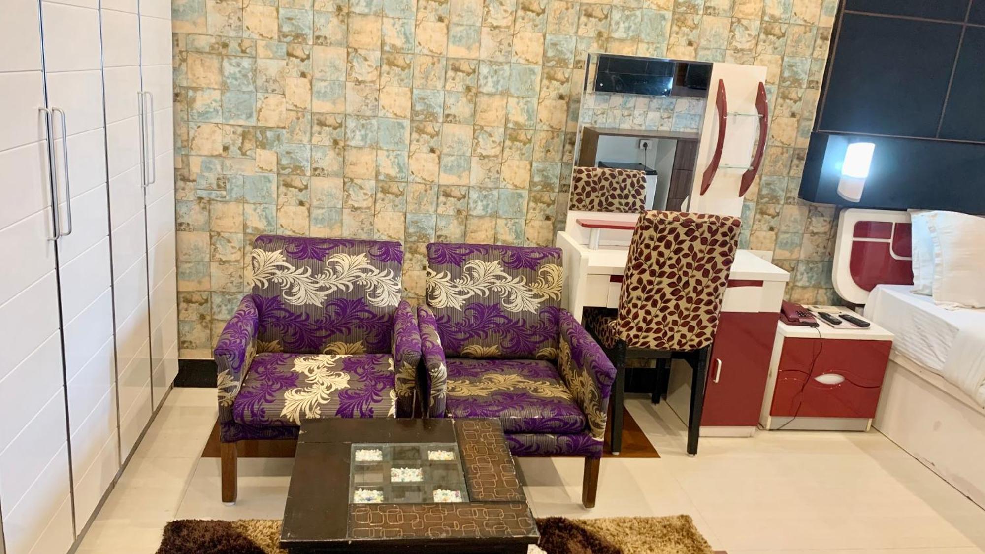 Hotel V-i Near Sea , Private-park -gym-spa Fully-airconditioned-hotel Lift-and-parking-facilities Breakfast-included Puri